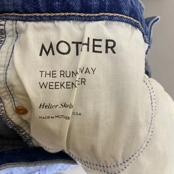 MOTHER The Runaway Weekender Jeans Women's Size 26 Flare Blue Distressed Denim - Picture 6 of 15